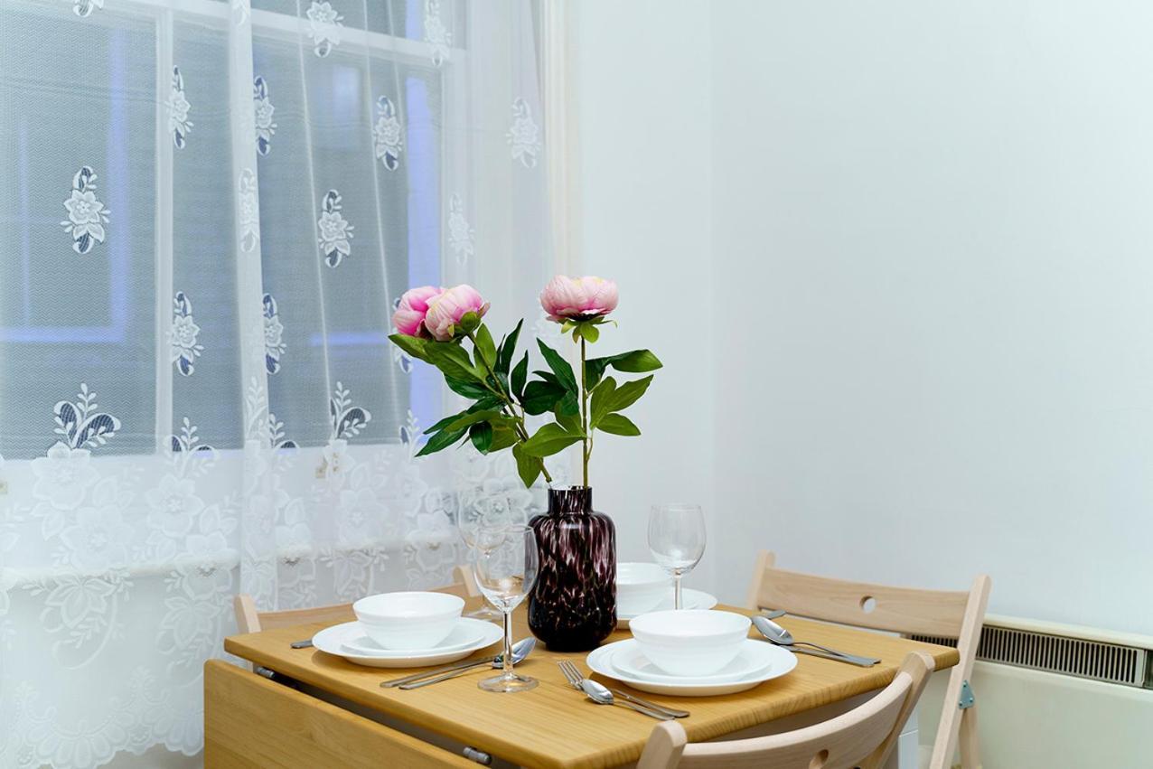Brewer Street Central Apartments London Exterior foto